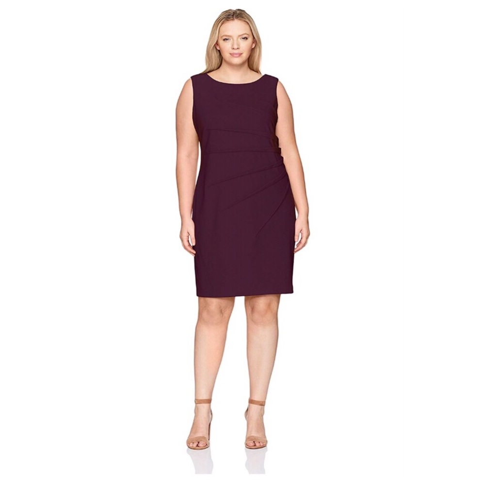 Women’s plus size purple dress